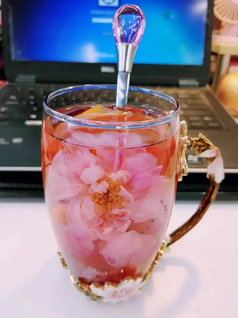 玫瑰花泡饮场景